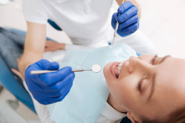 Best Tooth Extraction  in Palm Springs, CA